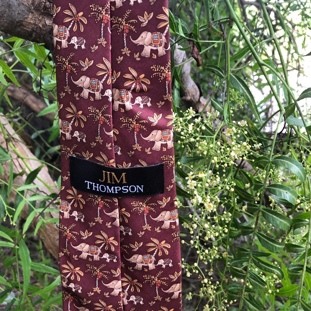 Elephant Tie - Picture 2 of 2